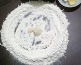 Foto del paso 1 de la receta: Libritos, cuernitos y bizcochos de grasa
