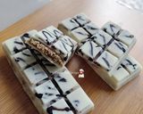 Gambar langkah 7 resipi Pistachio Nestum Crunch Bars.