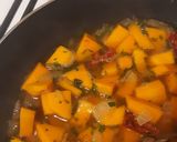 Foto del paso 2 de la receta: Arroz con salchichas, zapallo y otras verduras