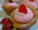 Foto langkah ke 8 dari resep Churro Cup Strawberry Frosting.