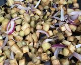 Une image de l'étape 3 de Salade d'aubergines et d'œufs.