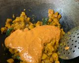A picture of step 4 of Sweet and sour yellow pumpkin (mangalore style).
