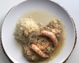 Foto del paso 10 de la receta: Pescado al horno, con salsa de setas, gambones al ajillo y arroz blanco