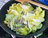 รูปขั้นตอนการทำที่ 2 ของ สุกี้ผัดสาหร่ายญี่ปุ่น ไร้เส้น กินเป็นกับข้าว