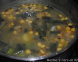 A picture of step 11 of Omaj soup آش اوماج تبریزی.