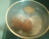 Foto del paso 1 de la receta: Huevos rellenos de atún y tomate