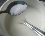 A picture of step 6 of Dahi Vada.