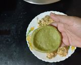 A picture of step 6 of Palak Paneer Paratha (Cottage cheese stuffed Spinach Flatbread).