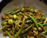A picture of step 4 of Karonda mirchi.