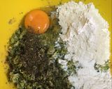รูปขั้นตอนการทำที่ 2 ของ Brokoli Mücver บล๊อคโคลี มุชชเว้ (Broccoli hash browns) ทอดมันผักตุรกี(คิดเองนะว่ามันคือทอดมัน)