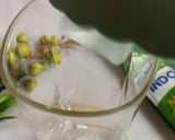 Foto langkah ke 3 dari resep Dirty Matcha Latte Iced.
