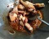 Foto langkah ke 3 dari resep Paha Ayam Goreng Mentega.