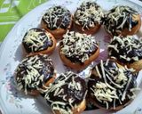 Foto langkah ke 6 dari resep Donat madu empuk.