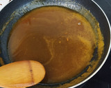 Foto del paso 6 de la receta: Lomo de cerdo asado con salsa de naranja, mostaza y miel
