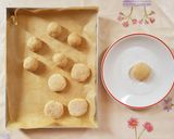 Foto del passaggio 3 della ricetta Biscotti con ricotta di bufala