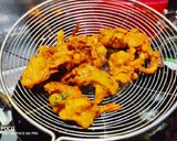 A picture of step 3 of Onion bhajia.
