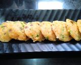 A picture of step 5 of Rawa idli.