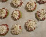 Foto del paso 3 de la receta "Pizzas" de calabacín