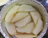 Foto del paso 1 de la receta: Tarta de manzana invertida con aceite