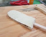 Foto langkah ke 2 dari resep Es Krim roti.