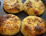 Foto del paso 6 de la receta: Muffins de chocolate con crema de queso y chips de chocolate
