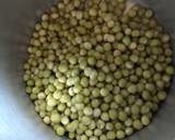 Dry Green Peas Usal In Red Gravy recipe step 1 photo