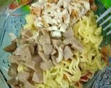 Foto langkah ke 2 dari resep Donat Indomie.