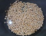 Foto del paso 1 de la receta: Guiso de garbanzos