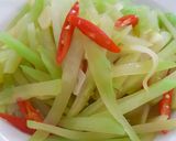 Foto langkah ke 5 dari resep Tumis labu siam sederhana.