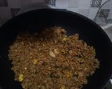 Foto langkah ke 3 dari resep Nasi Goreng Ayam.