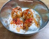 A picture of step 6 of Dahi Vada.