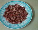 Hình bước làm 1 của món Thịt bò xào lá lốt