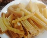 Foto del passaggio 2 della ricetta Tortino ai cardi con crema di bagna cauda (no ricetta originale)