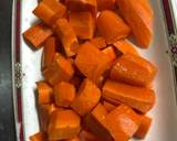 紅蘿蔔玉米筍排骨湯食譜步驟1照片