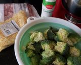 Foto langkah ke 3 dari resep Broccolli oven schotel.