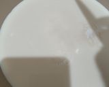 Foto langkah ke 4 dari resep Pudding Susu Merah Putih.