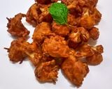 A picture of step 3 of Cauliflower pakoda.