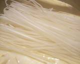 Thai prawn noodle soup recipe step 3 photo