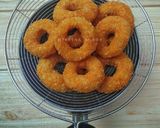 Foto langkah ke 4 dari resep Onion Rings.