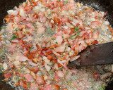 Foto del paso 2 de la receta: 🧄 ENSALADA DE LENTEJAS Y TOCINO 🥓 🥗