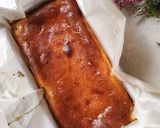 Foto langkah ke 8 dari resep Basque Burnt Cheesecake.