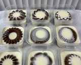 Foto langkah ke 4 dari resep Puding Coklat Vla Susu Keju.