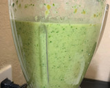 Foto del paso 3 de la receta: Pierna ahumada en salsa verde