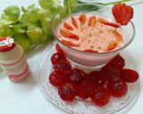 A picture of step 8 of Strawberry Phirni with Yakult.