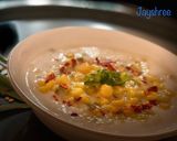 A picture of step 5 of Coconut corn and lemongrass soup.