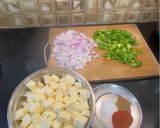 A picture of step 5 of Paneer Lababdar.