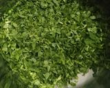 आलू मेथी साग (aloo methi saag recipe in Hindi) रेसिपी चरण 1 फोटो