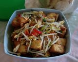 Foto langkah ke 4 dari resep Tumis Tahu Toge.