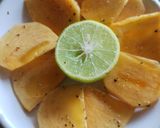 A picture of step 3 of Persimmon fruit chat.