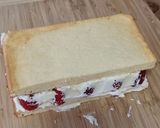 รูปขั้นตอนการทำที่ 8 ของ Japanese Strawberry Shortcake เค้กสตรอว์เบอร์รี่ครีมสดญี่ปุ่น